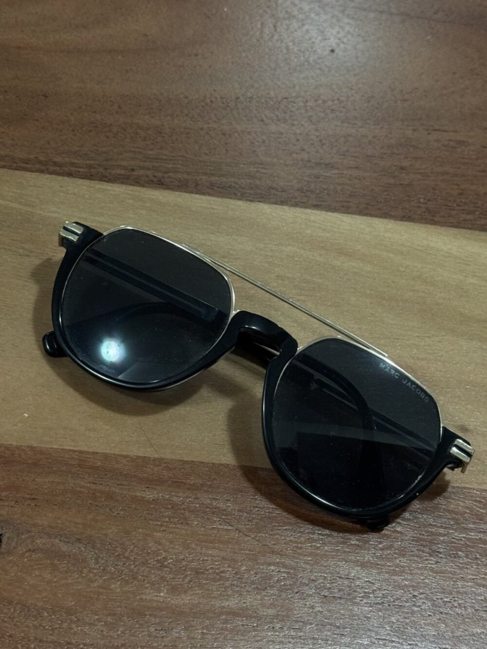 Marc Jacobs sunglasses – black metal frame, with case